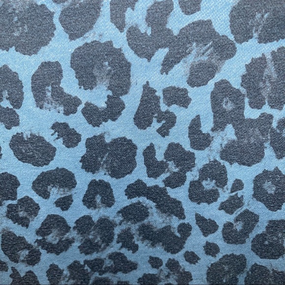 Pam & Gela Leopard Print Asymmetric Sweatshirt In Blue Leopard Print - Picture 5 of 6